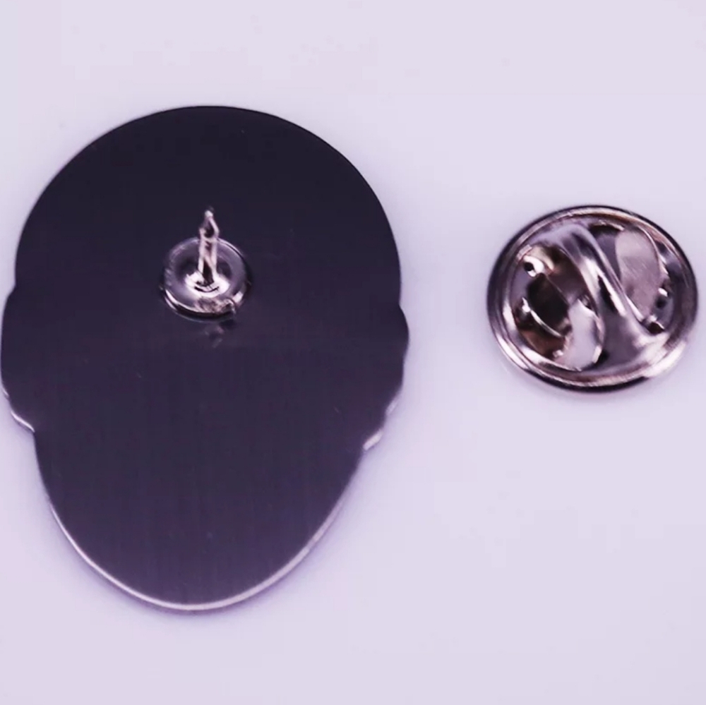Hannibal Lecter Pin - Picture 3 of 3
